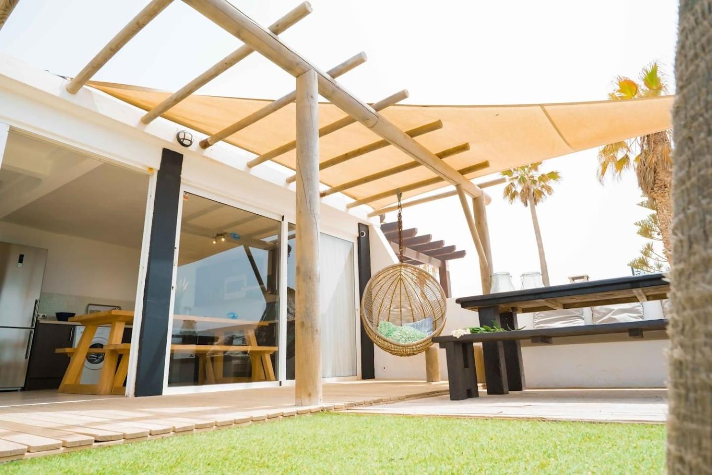 Villa Maluhia Frente Al Mar Y Jacuzzi Corralejo Exterior photo